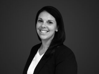 Julie De Los Angeles